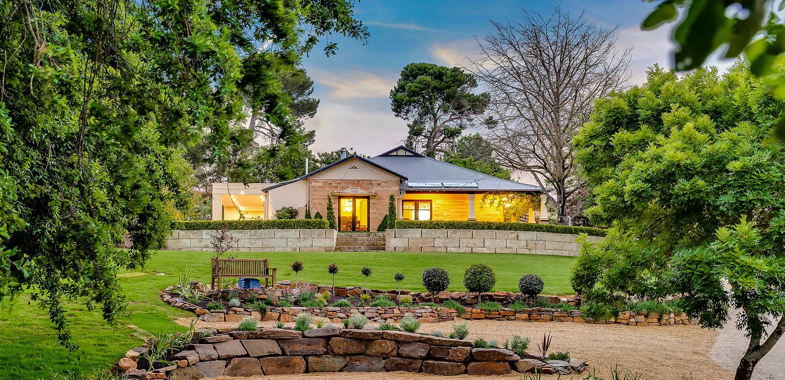 DeeAnne Hunt Real Estate Lifestyle Property Specialist Adelaide Hills DeeAnne Hunt Real Estate Lifestyle Property Specialist Adelaide Hills