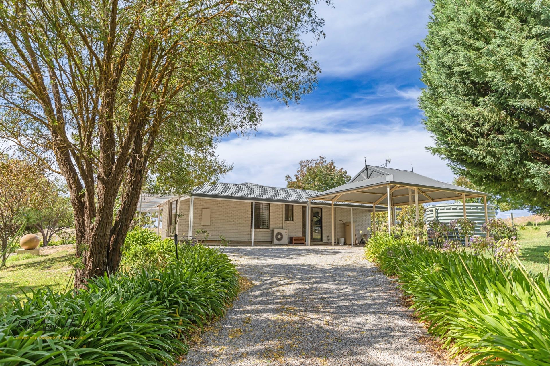 63 Hampton Road Biggs Flat DeeAnne Hunt