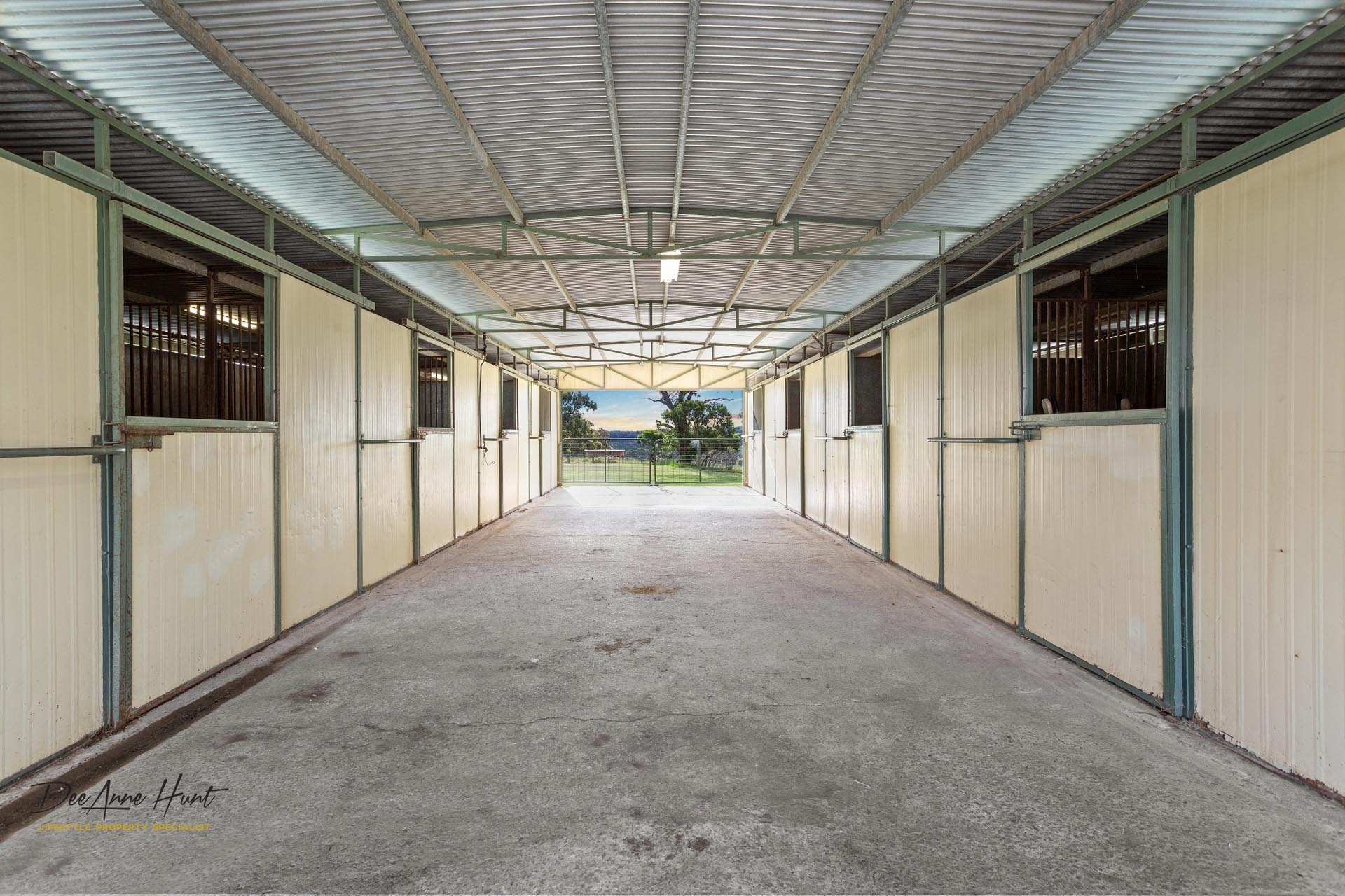 63 Hampton Road Biggs Flat DeeAnne Hunt