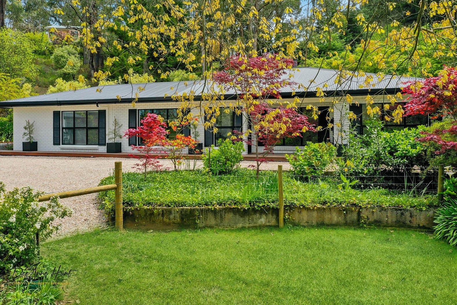 545 Piccadilly Road Summertown DeeAnne Hunt