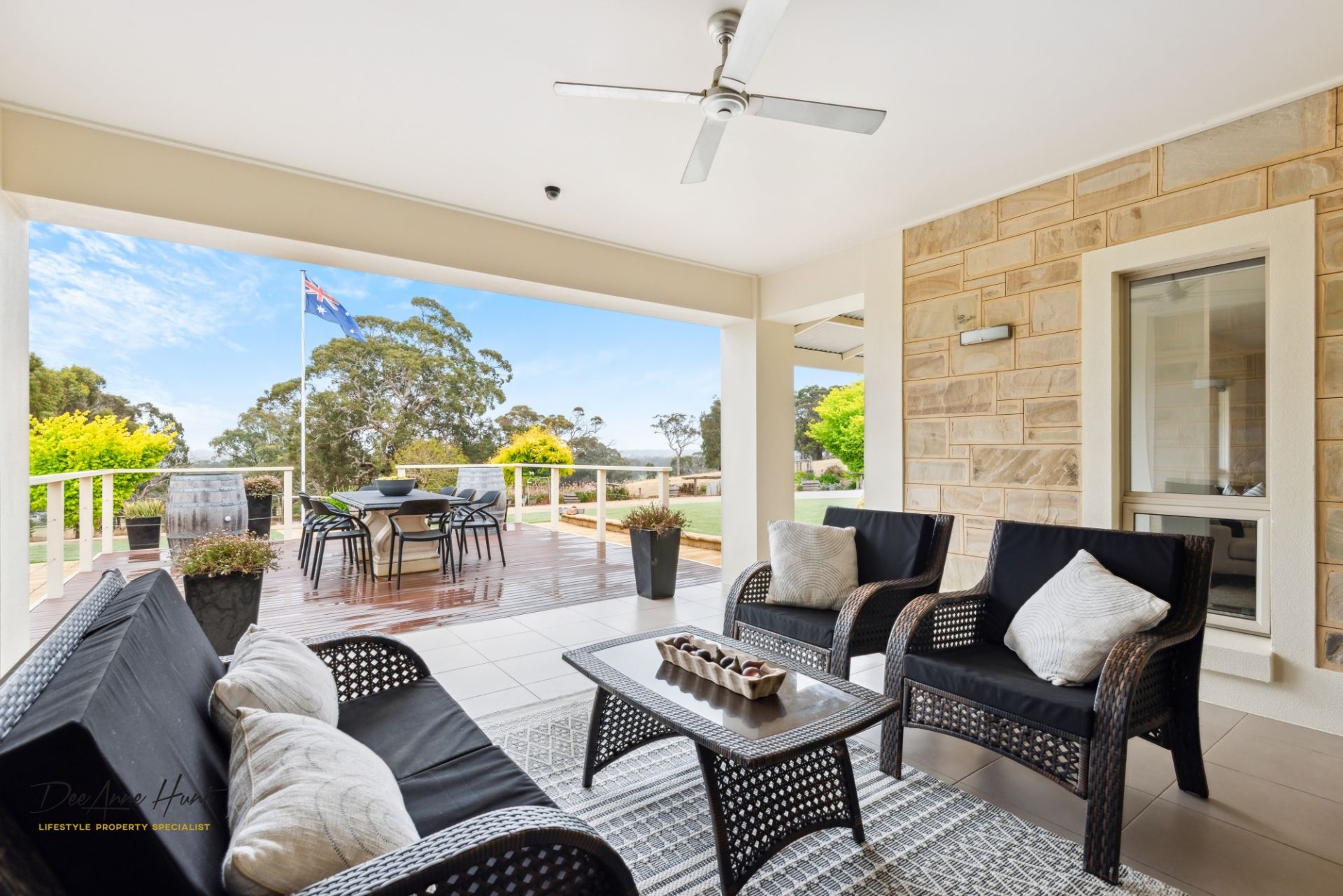 39 Hammersmith Drive Meadows DeeAnne Hunt